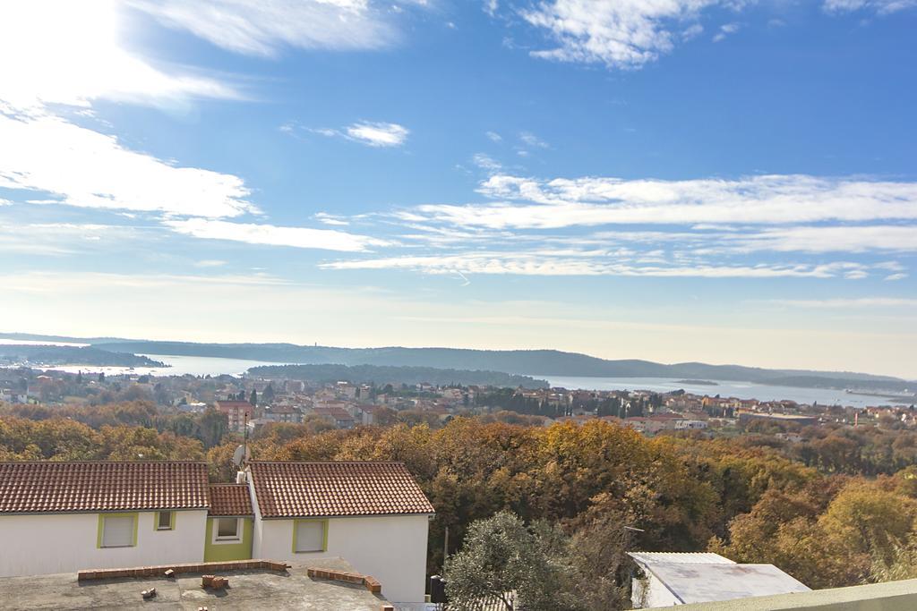 Holiday Home Magic View Medulin Oda fotoğraf