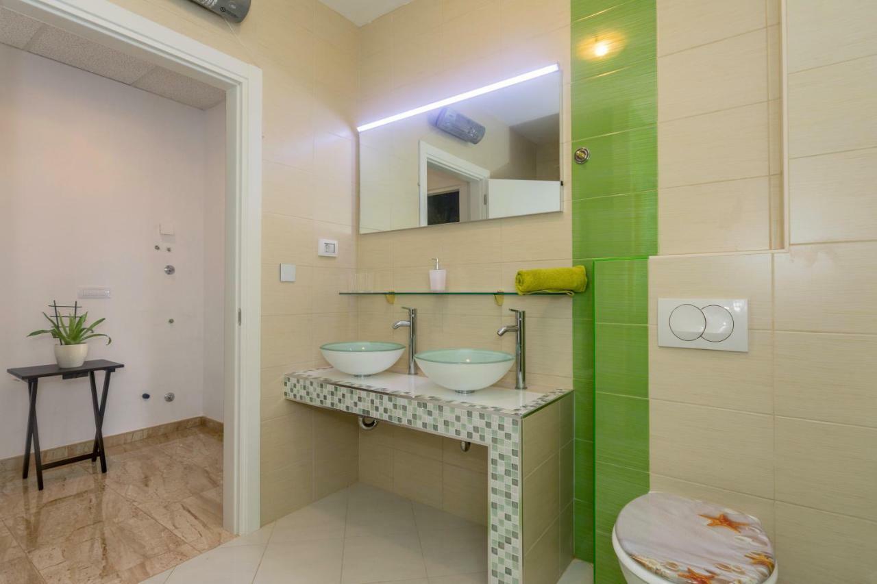 Holiday Home Magic View Medulin Dış mekan fotoğraf